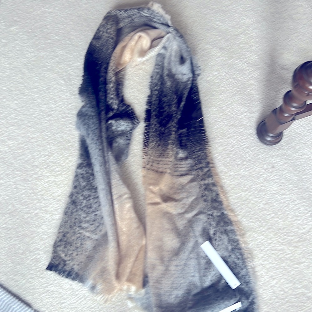 Bloomingdale’s Exclusive Soft Scarf